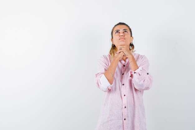 Симптомы и причины возникновения стафилококка в горле