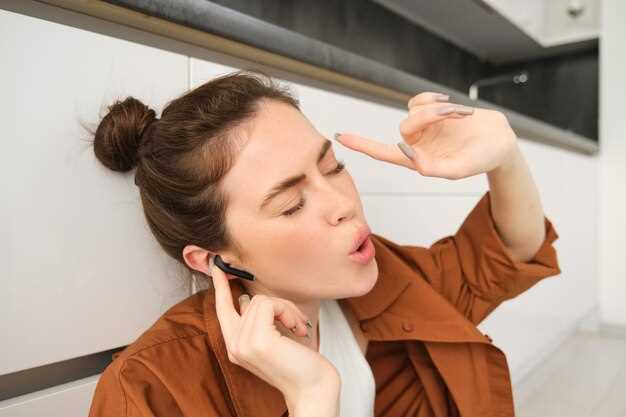 Как самостоятельно промыть ухо от серной пробки: эффективные методы и средства